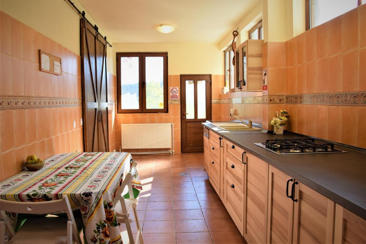 Cabana Soveja Exteriör bild